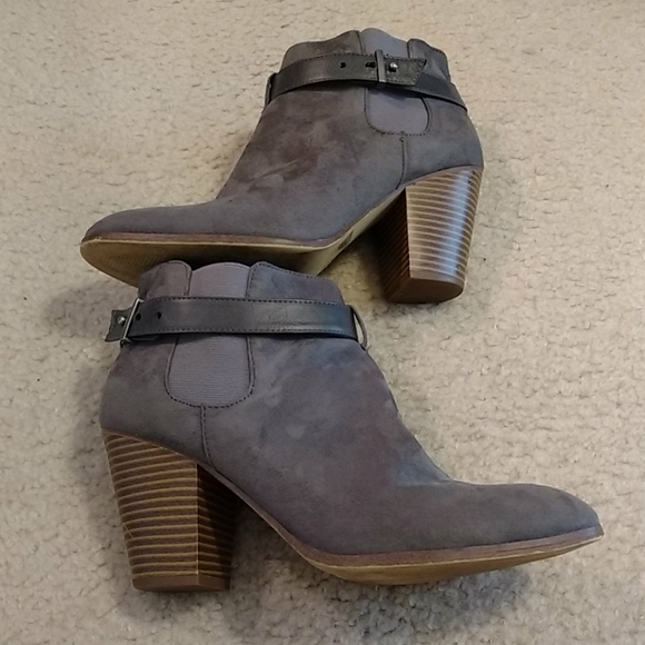 Suede Ladies Ankle Boots - Picture 3 of 6